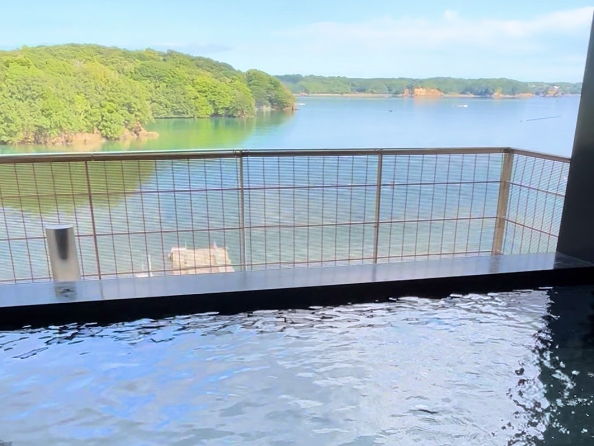 志摩市浜島 大江戸温泉物語伊勢志摩 露天風呂