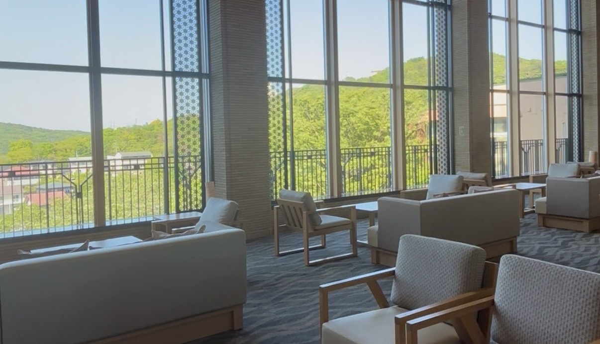 三重県鳥羽市　亀の井ホテル鳥羽　ロビー