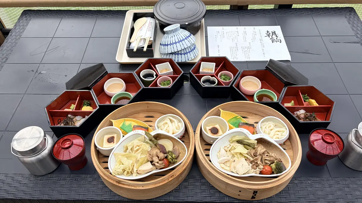 Luxury Trailers 離宮伊勢 朝食 和朝食 せいろ蒸し